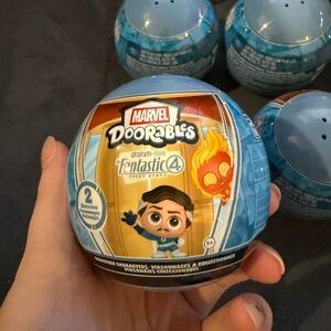 Marvel Doorables Fantastic Four Surprise Ball - B010